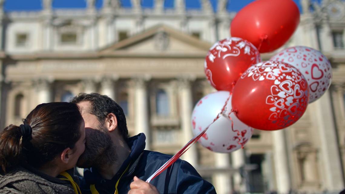 Un cambio técnico beneficiará a quienes obtuvieron la Green Card por matrimonio