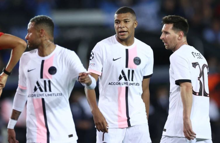 A Mbappé no lo quiere ni Neymar: el gesto del brasileño durante un entrenamiento (Video)