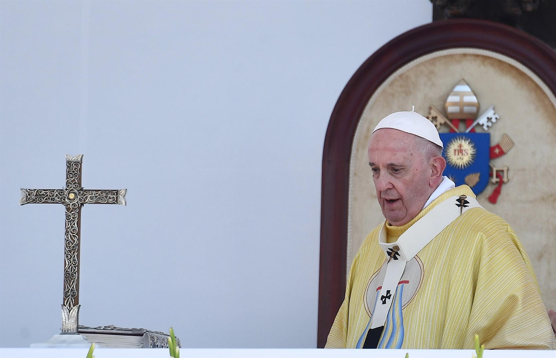 El papa Francisco pidió solidaridad a los húngaros frente a la crisis migratoria que enfrenta el mundo