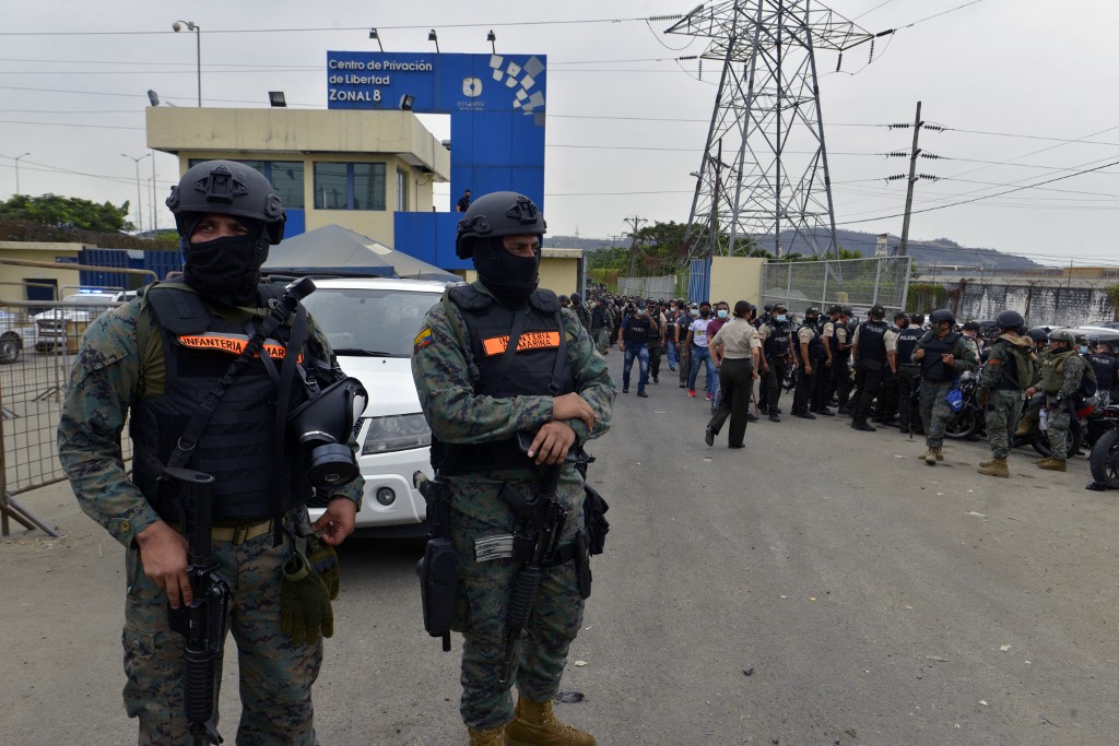 Dos heridos en motín en cárcel de Guayaquil, escenario de reciente masacre