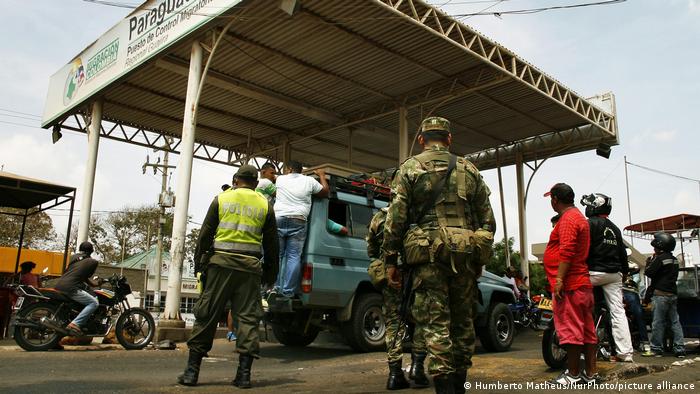 Venezuela to reopen border with Colombia