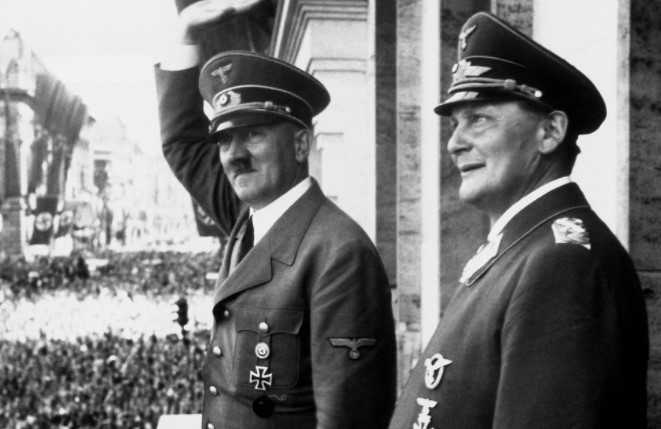 Tomó cianuro para no ser colgado en la horca: El criminal nazi que Hitler había elegido como su sucesor