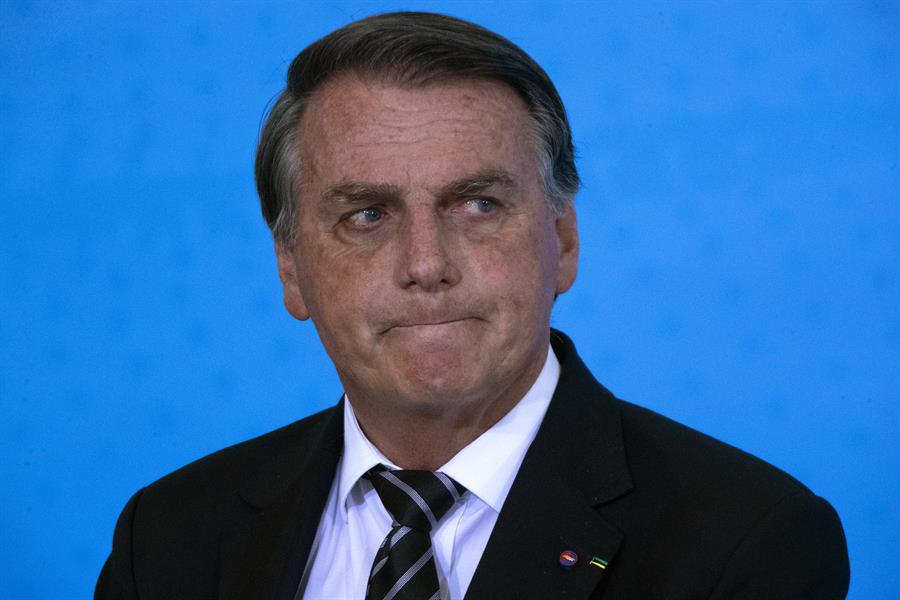 Una comisión del Senado de Brasil acusará a Bolsonaro de múltiples delitos contra la salud