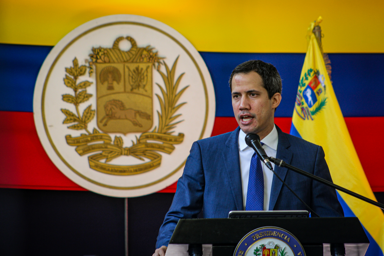 Juan Guaidó agradeció al jugador de la NBA Enes Kanter por alzar la voz en apoyo a los venezolanos (Video)