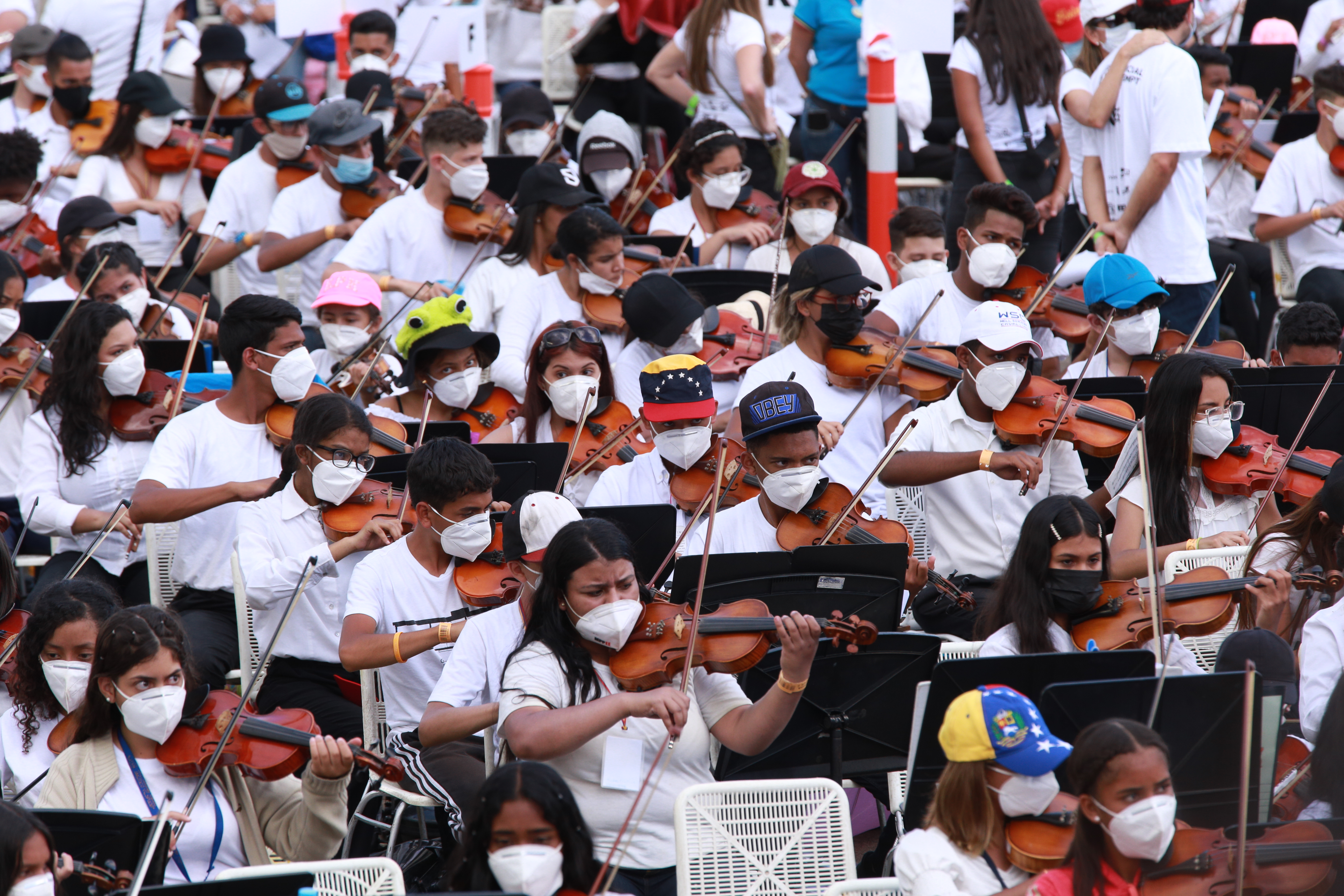 Veredicto se conocerá en unos días: Sistema de Orquestas a la espera del Récord Guinness