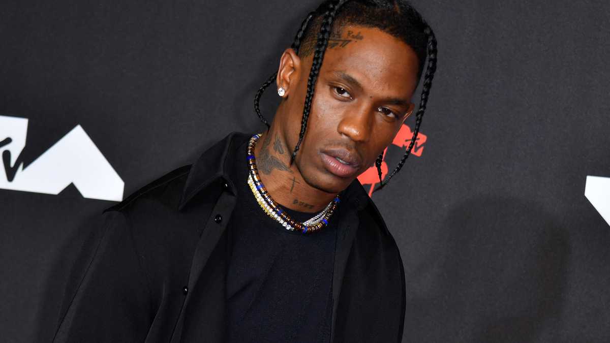 La fortuna de Travis Scott podría estar pendiendo de un hilo, tras el incidente en su concierto