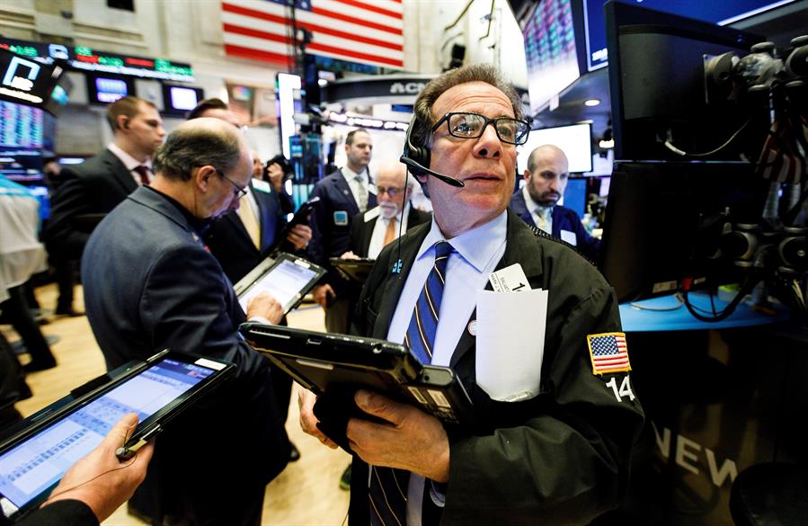 Wall Street abre en positivo y el Dow Jones sube un 1,17 %