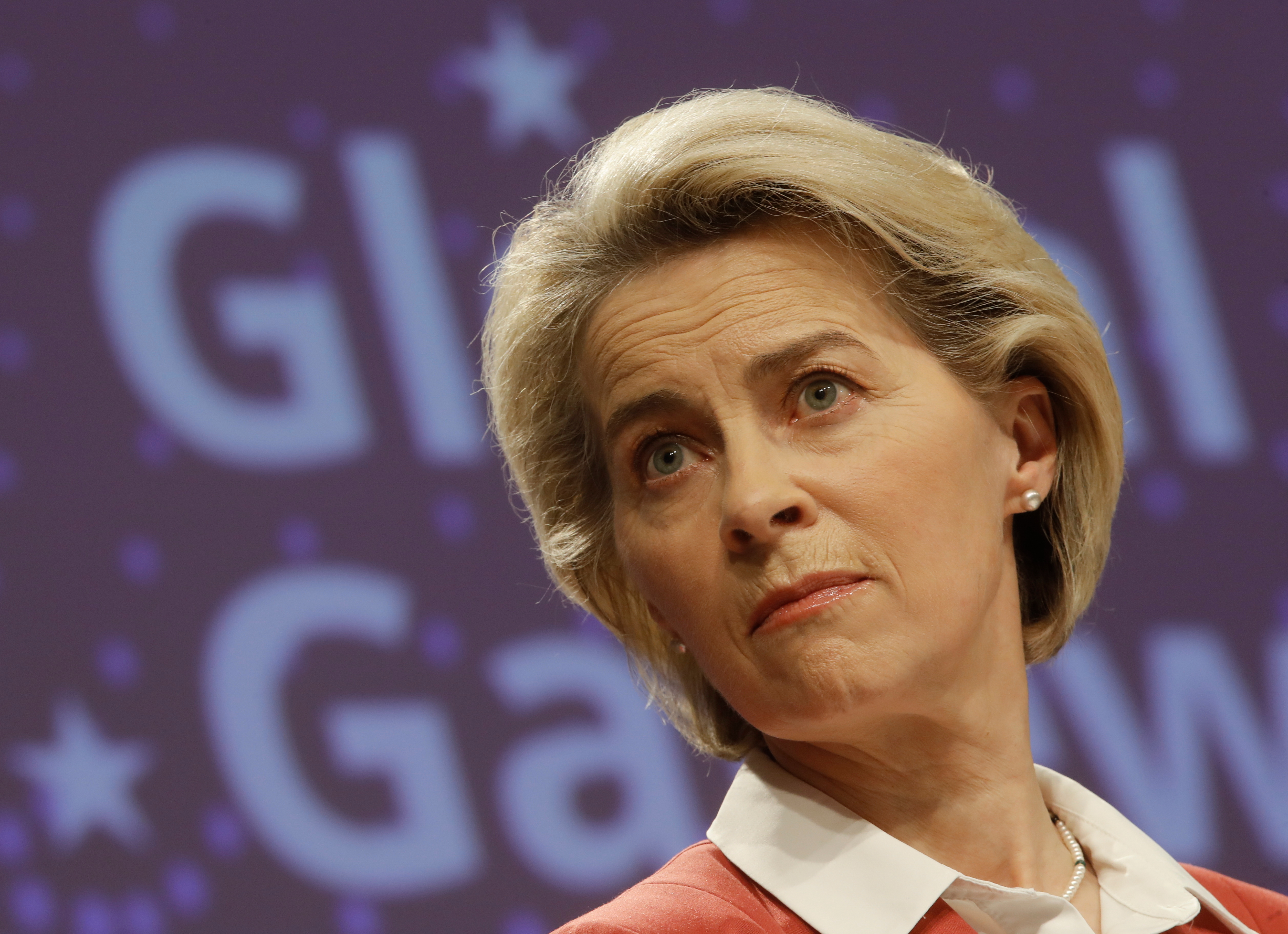 Von der Leyen: La democracia no será perfecta, pero es perfeccionable