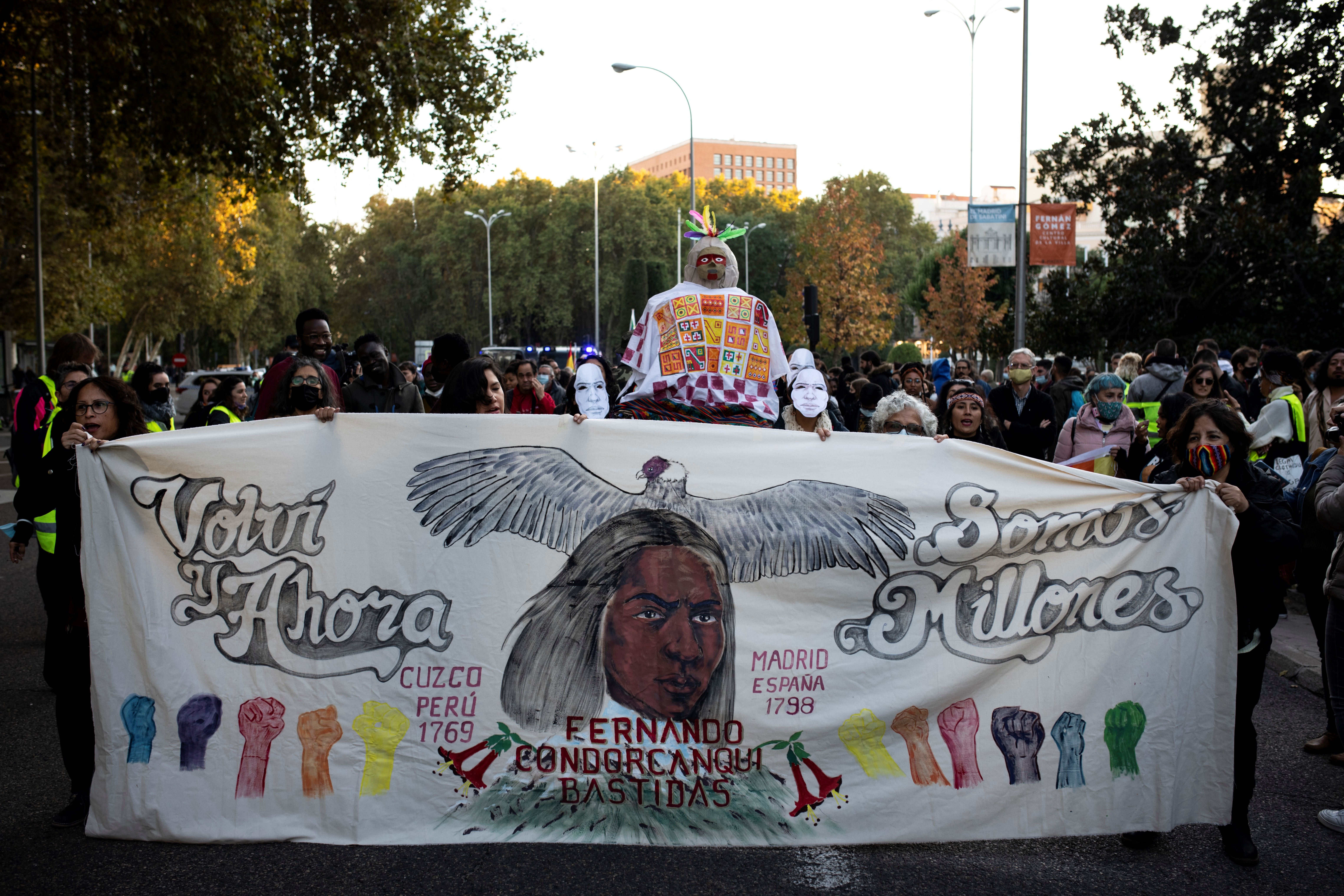 Vecinos de Madrid piden mantener un mural de dominicana asesinada por racismo