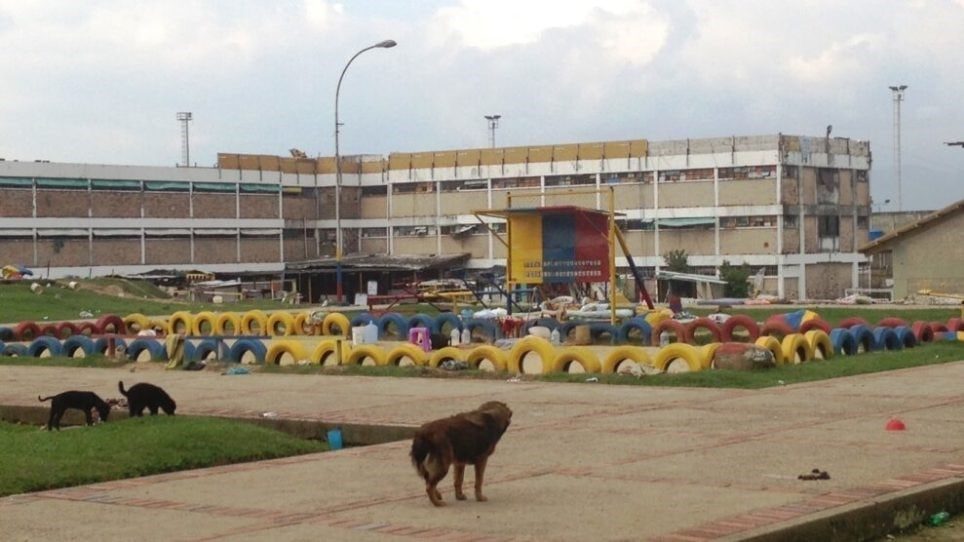 Al menos tres reclusos se fugaron de la cárcel de Táchira mientras buscaban leña para cocinar