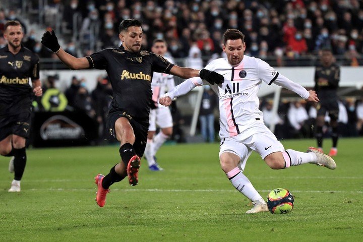 Arrestan por sospecha de “violencia machista” al futbolista argentino Facundo Medina