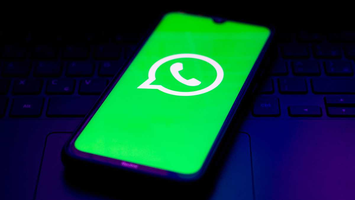 Así usan WhatsApp los estafadores para robar dinero con chantajes