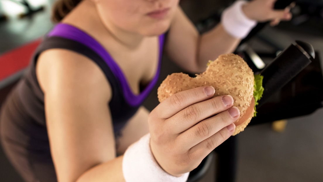 VIRAL: Ejercitarse en McDonald’s mientras te comes una hamburguesa ahora es realidad (VIDEO)