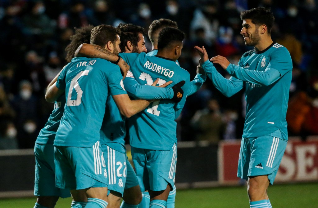 Real Madrid sufrió para eliminar al Alcoyano de la Copa del Rey