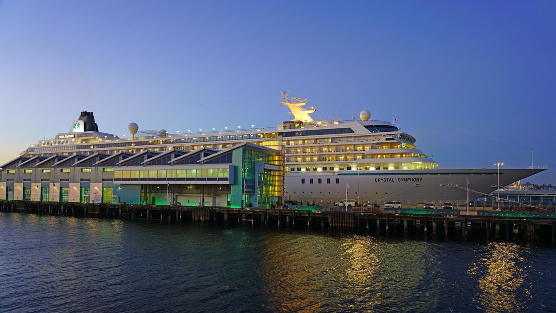 “Querían divertirse”: Se subió a un crucero solo para adultos y descubrió un código sexual (VIDEO)