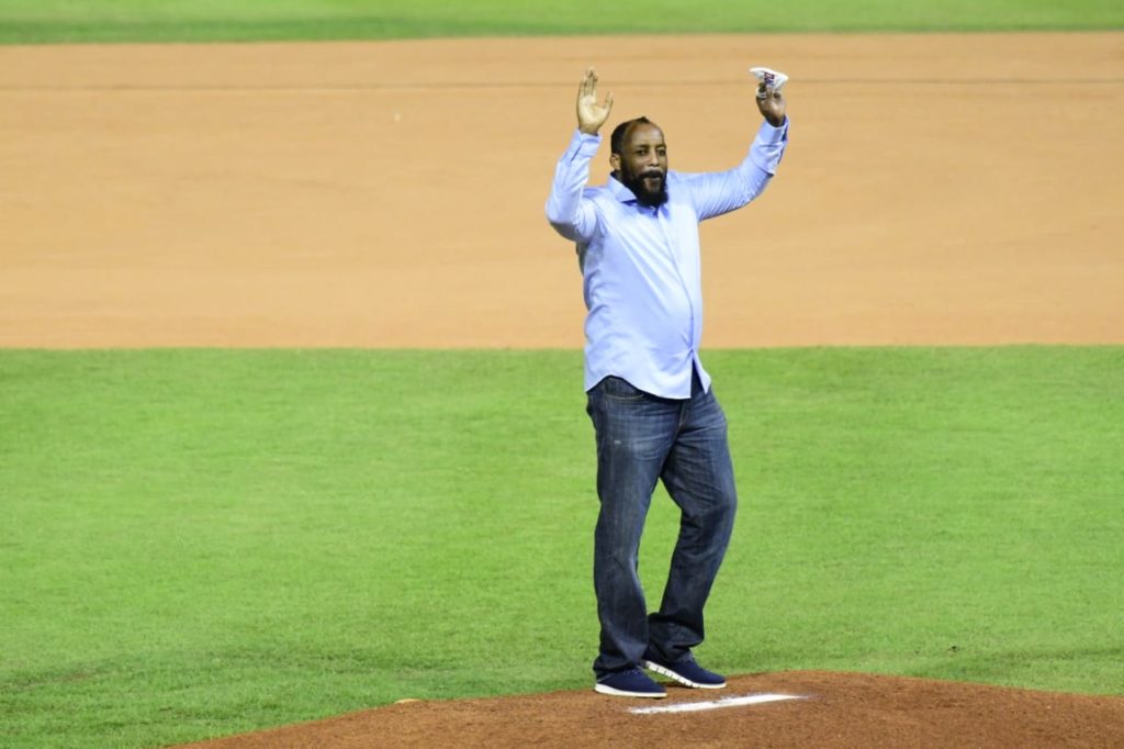 Vladimir Guerrero recibió homenaje en la inauguración de la Serie del Caribe