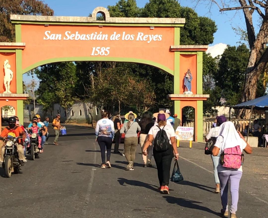 ¡Un camino de fe! Devotos veneraron a la Virgen de la Caridad en San Sebastián de los Reyes (VIDEO)