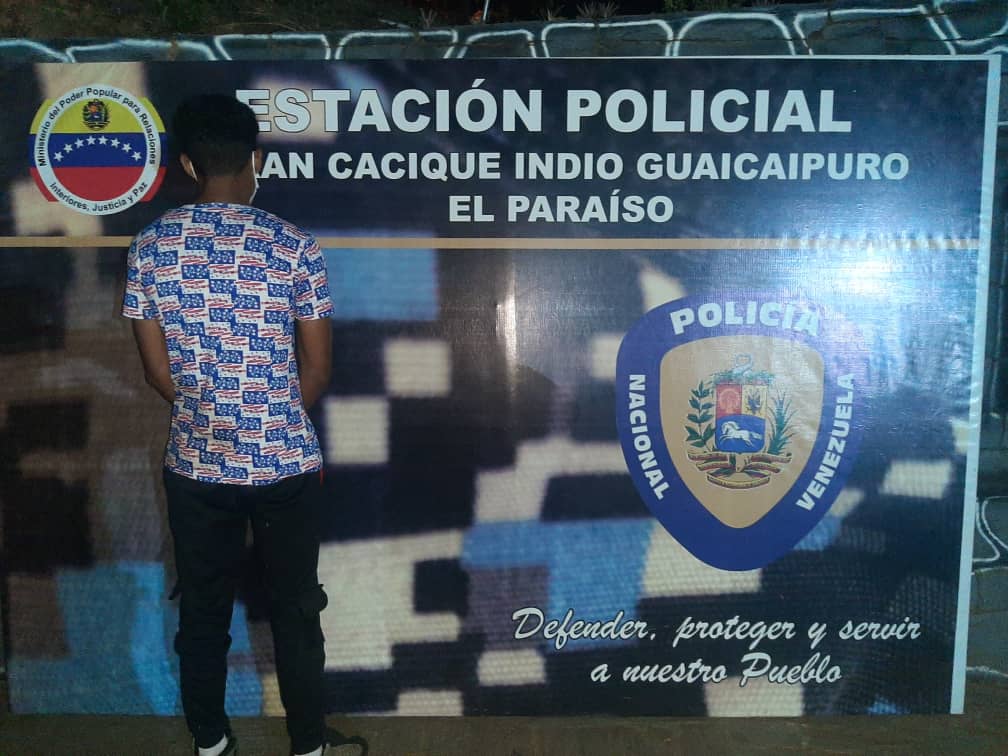 Capturan a un hombre con credenciales falsas del Dgcim en la Cota 905