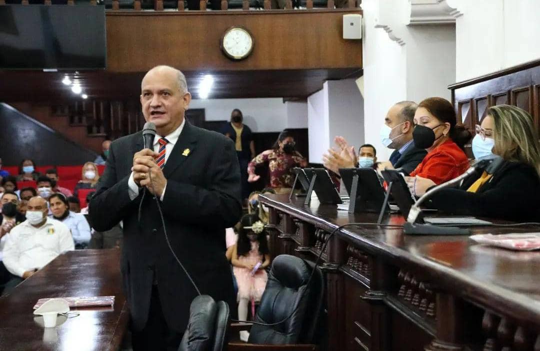 Diputados zulianos: el régimen de Maduro pone trabas para la activación del revocatorio porque tiene miedo