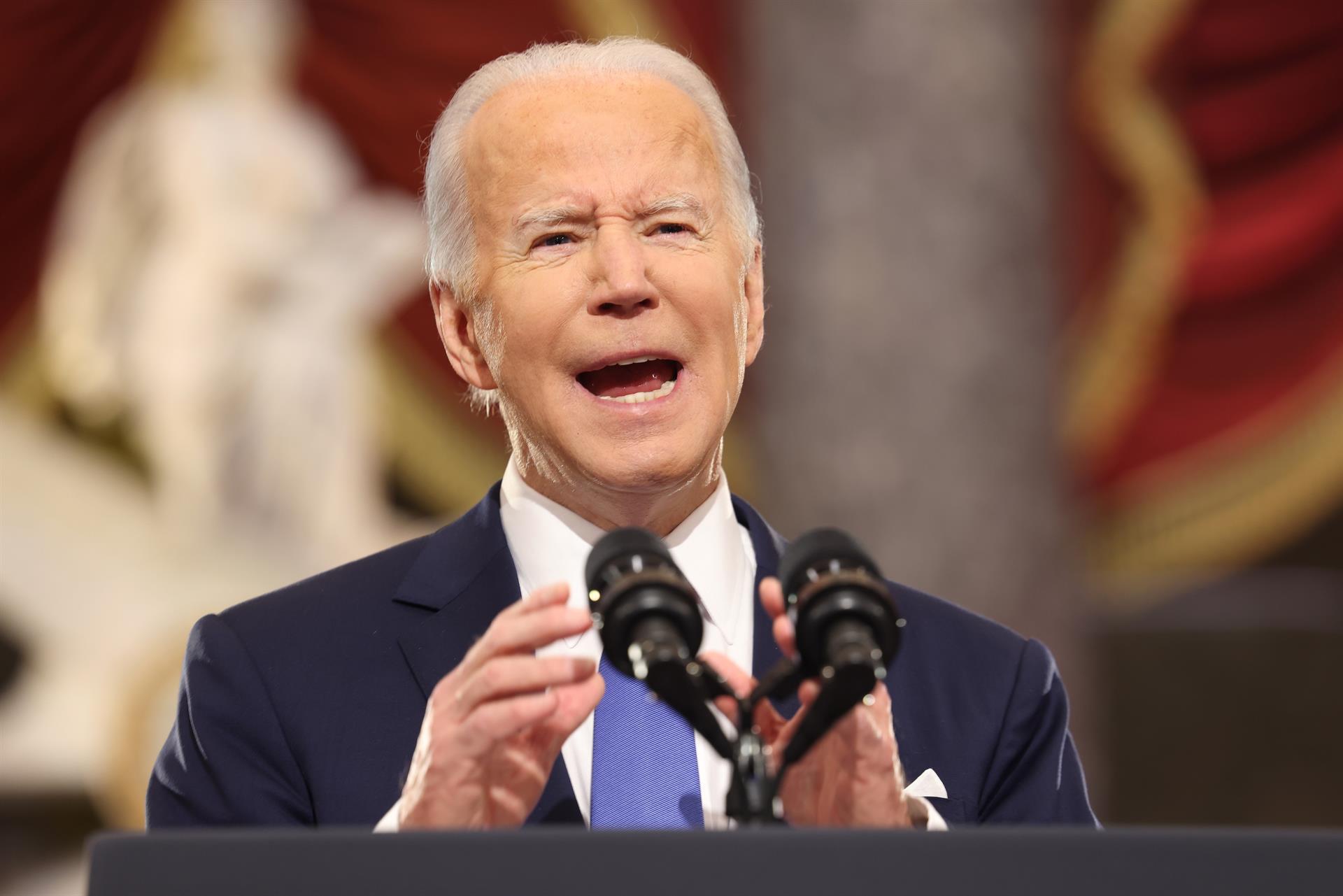 Biden viajará a Nueva York para tratar el aumento de la violencia armada