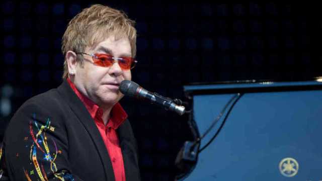 Elton John 