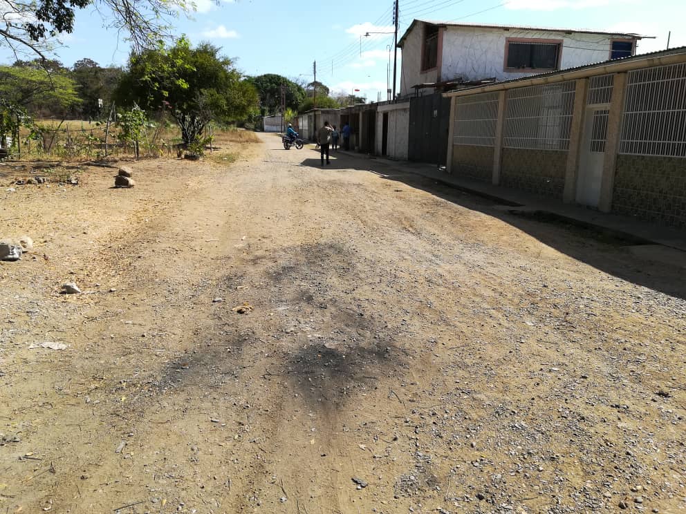 Entre la tierra y el abandono: así viven en el Barrio 12 de octubre en San Juan de los Morros (VIDEO)