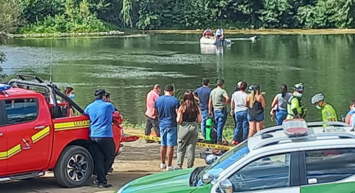 Bomberos recuperaron el cuerpo de un venezolano ahogado en río de Chile