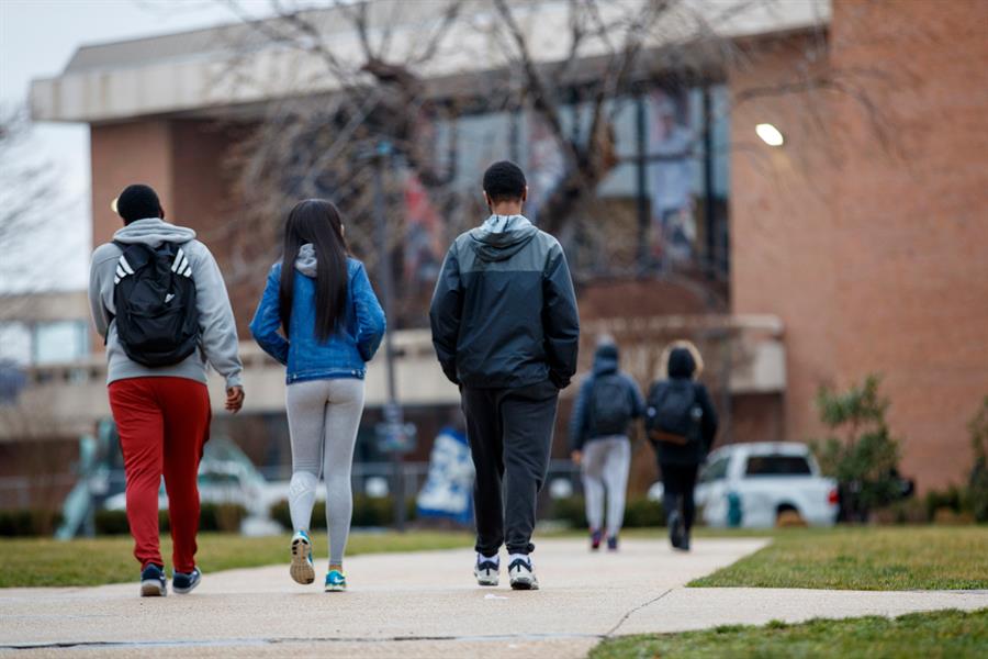 FBI investiga ola de amenazas bomba contra universidades de mayoría afroamericana