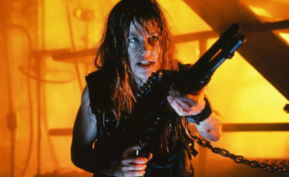 El trastorno que le diagnosticaron y el dolor por muerte de su gemela: Linda Hamilton, la inolvidable Sarah Connor