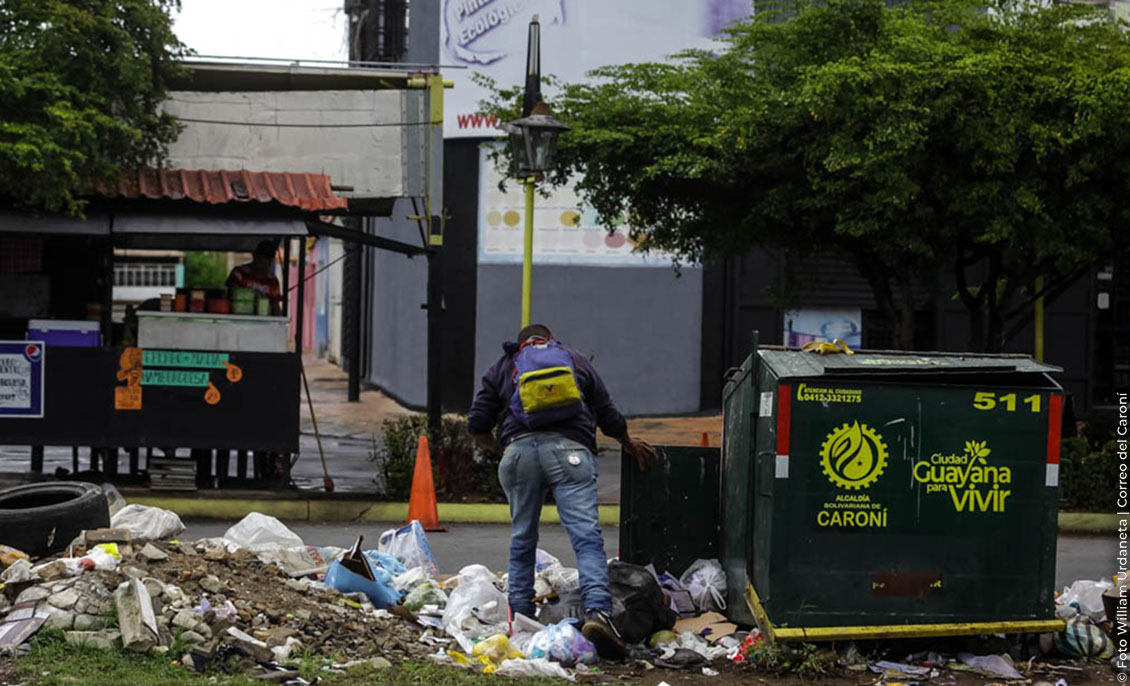 El desempleo y bajos salarios obliga a los habitantes de Bolívar a sobrevivir de la basura en las calles