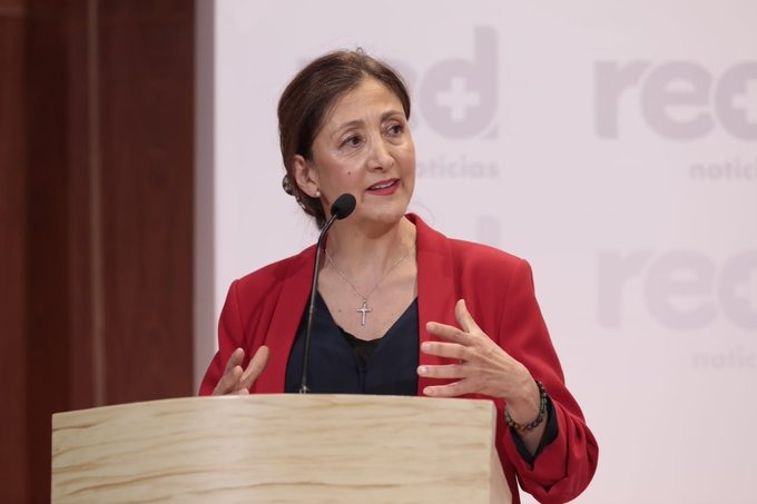 Ingrid Betancourt se las cantó al régimen de Nicolás Maduro durante debate presidencial en Colombia