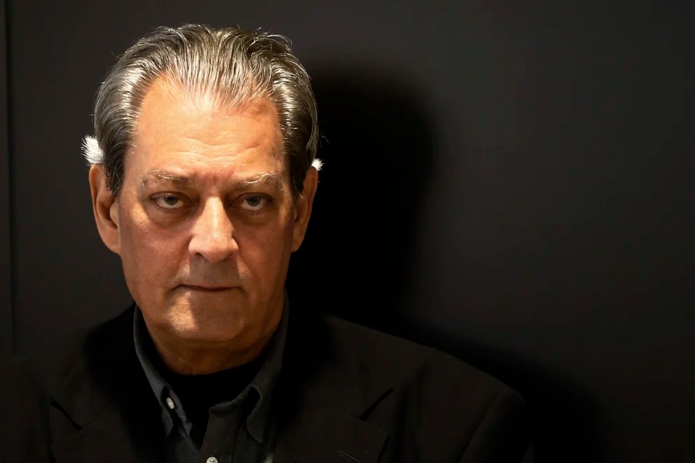 Paul Auster, el influyente escritor que hoy vive un infierno: su hijo está preso por la muerte de su nieta de 10 meses