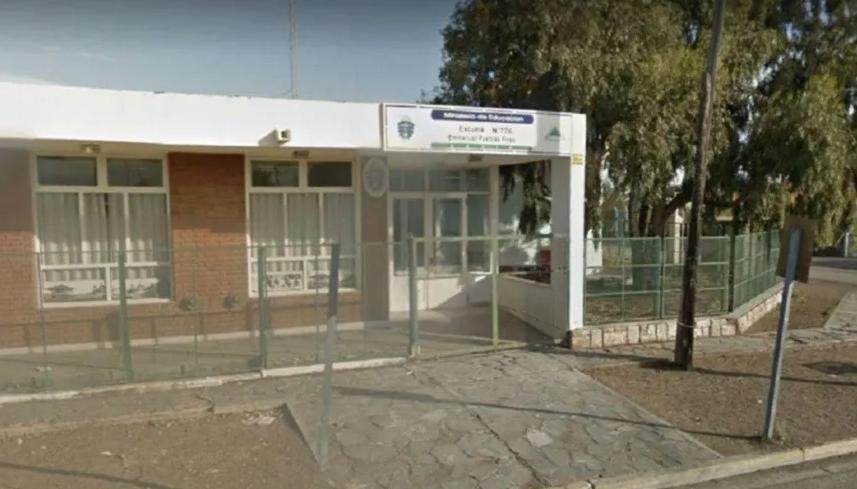 Denunció que su hija sufría bullying, fue a la escuela y golpeó a dos de las presuntas agresoras en Argentina