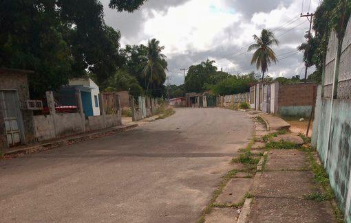 Sector José Antonio Páez de Ciudad Bolívar, donde no hay agua ni luz, pero la basura está “a la orden del día”