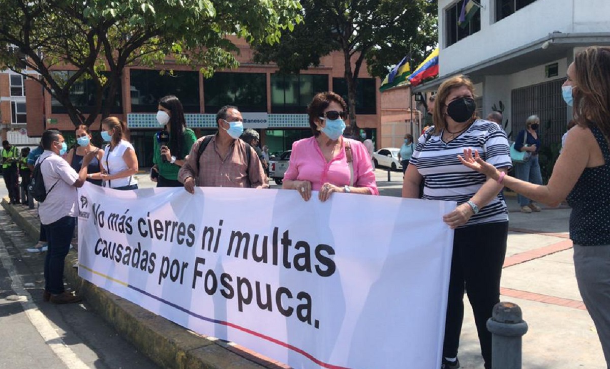 En Baruta piden “no más cierres ni multas causadas por Fospuca”