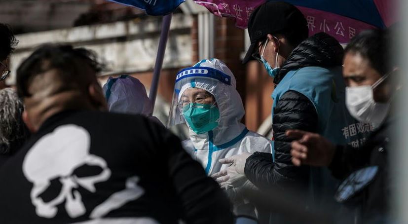 Protestas y vigilancia con drones: Qué vivió Shanghái tras confinamiento por Covid-19 (Videos)