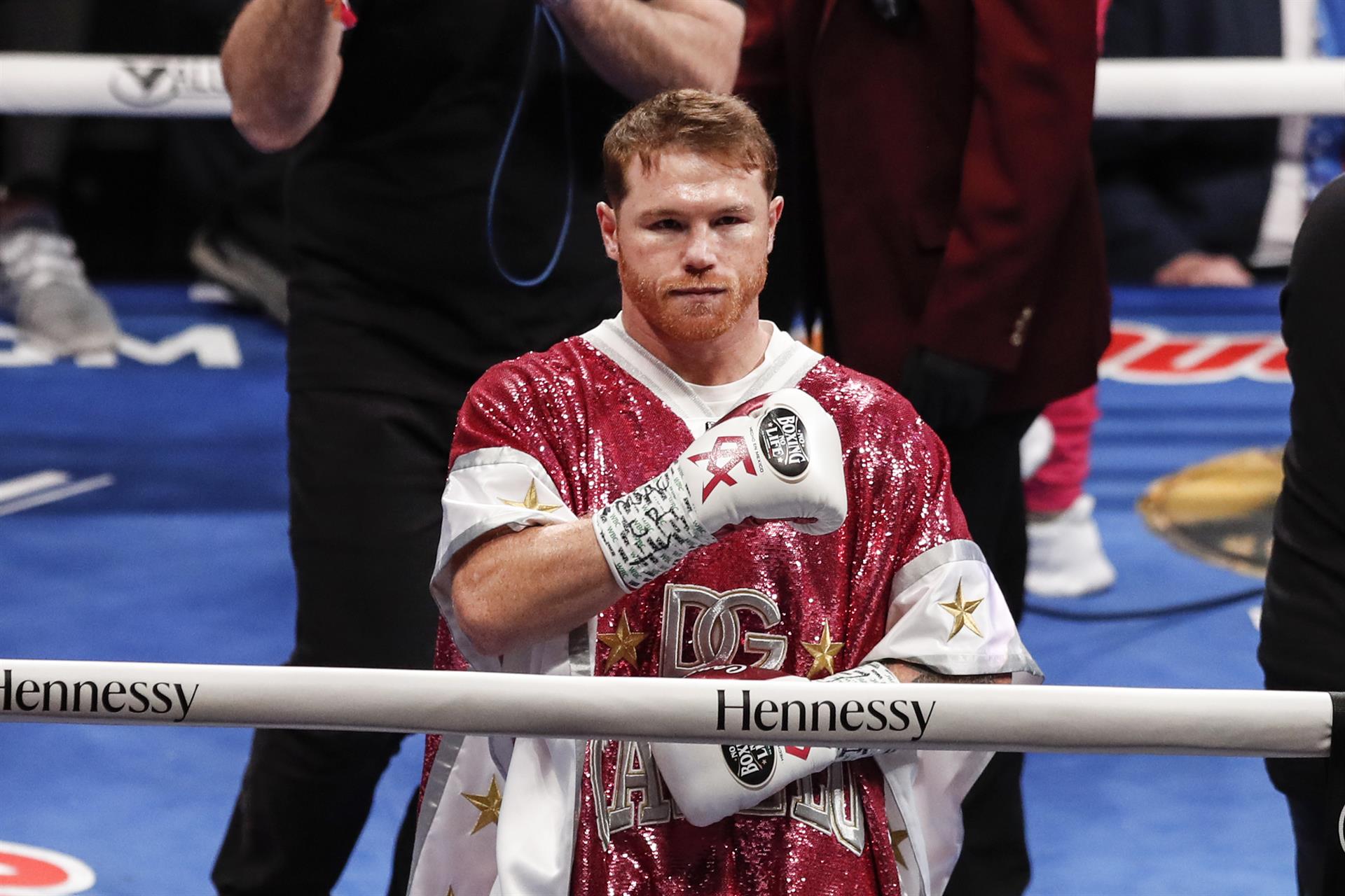 “No debes pisar Argentina, te ganaste el odio total”: Famoso exfutbolista y su fuerte amenaza a “Canelo”