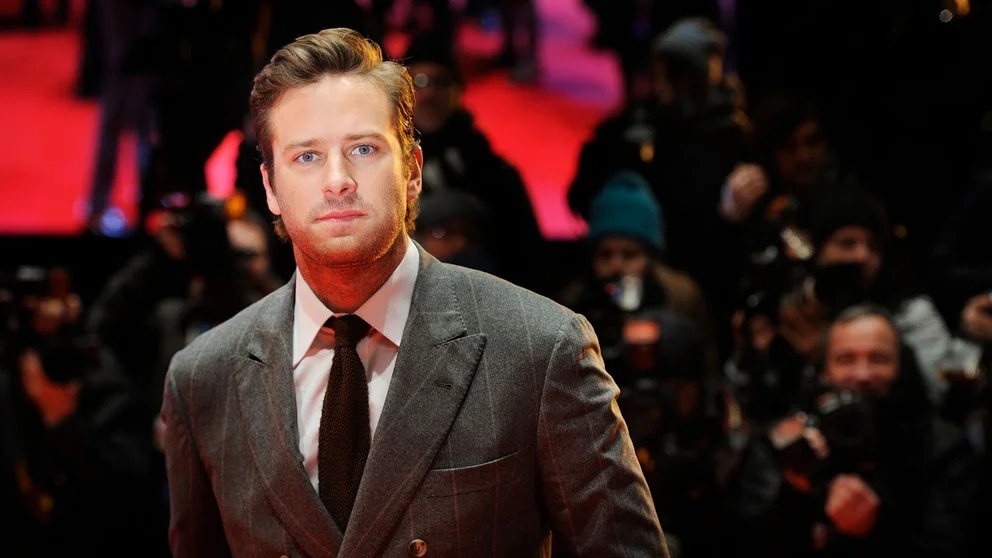 Los secretos de Armie Hammer: una familia millonaria, relaciones con el espionaje y perversos juegos sexuales