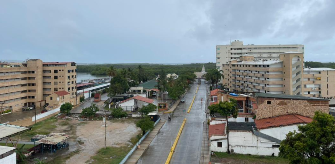 Falcón, totalmente nublado con lloviznas y vientos leves ante paso del ciclón tropical este #29Jun (FOTOS)