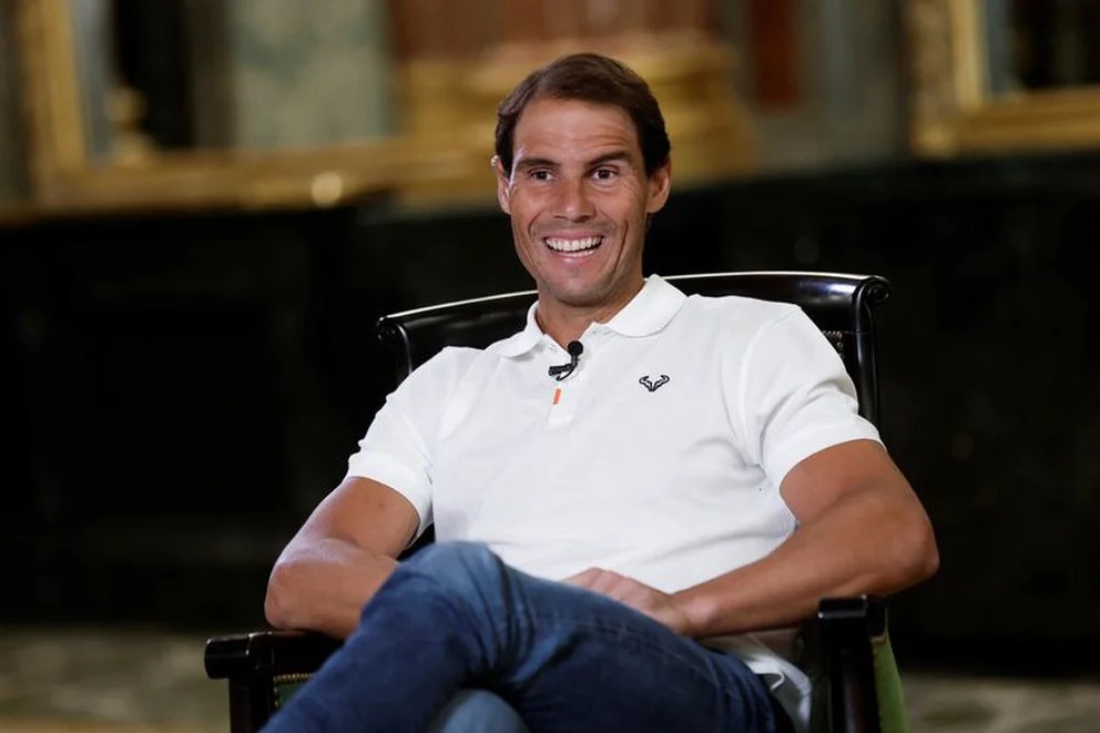 Nadal guarda silencio sobre su paternidad en el homenaje del Govern balear