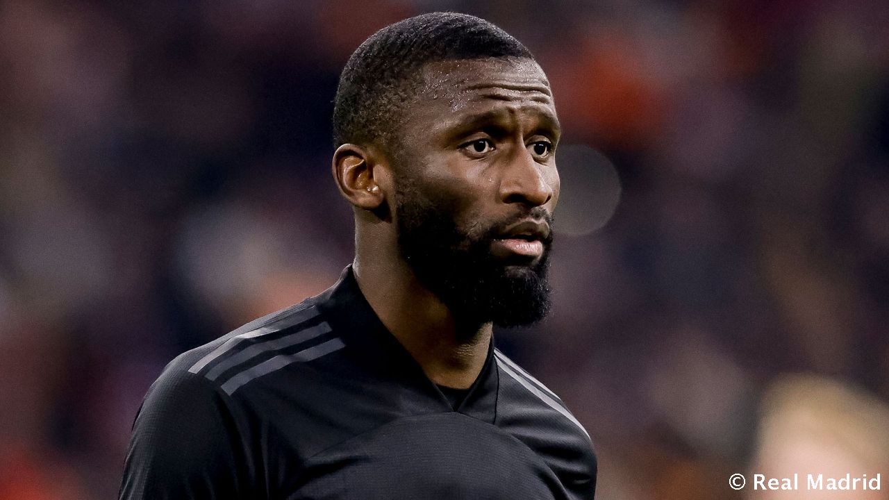 El Real Madrid hace oficial el fichaje del defensa alemán Antonio Rüdiger