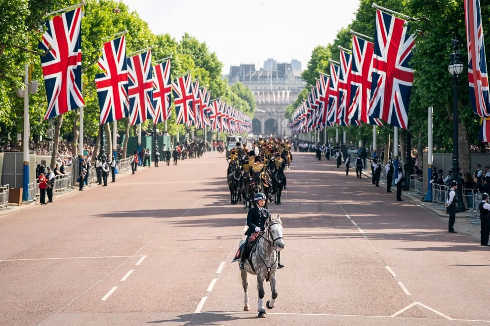 Pasado oculto: el día que la familia real británica descartó su apellido alemán y eligió llamarse Windsor