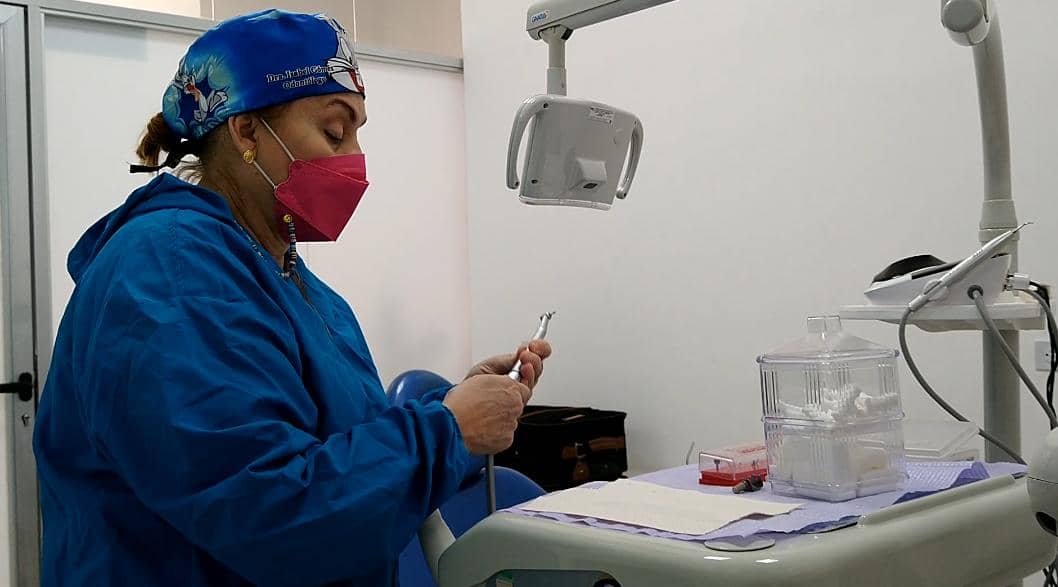 Odontólogos, limitados a realizar solo restauraciones dentales por falta de insumos en hospitales de Carabobo