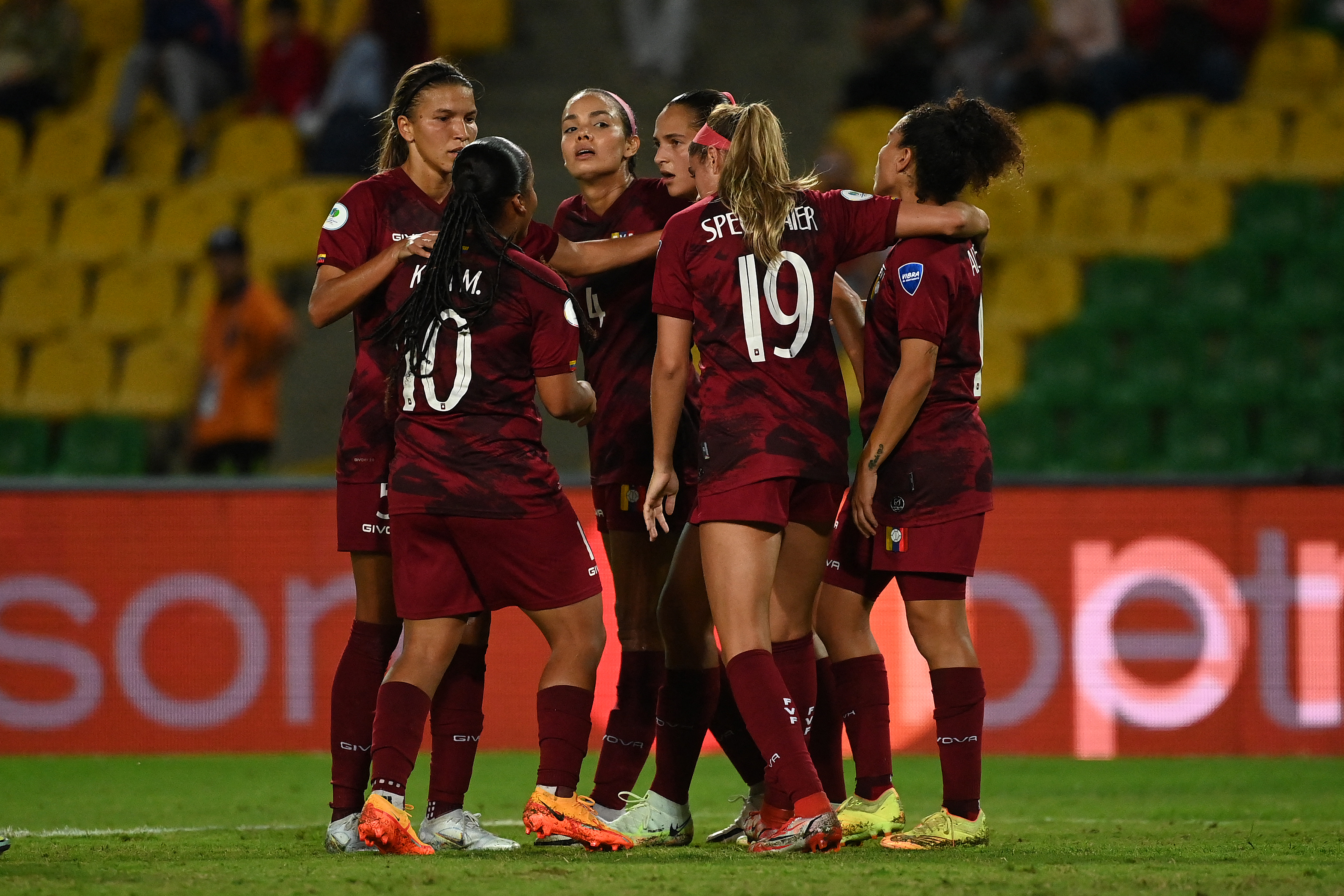 Con goles de Deyna Castellanos y Oriana Altuve, la Vinotinto sigue firme en Copa América (Videos)