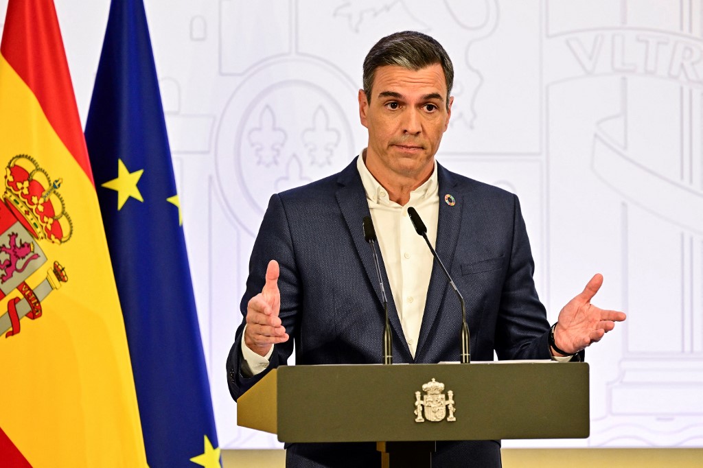 Pedro Sánchez pide ante Zelenski el máximo apoyo internacional a su plan de paz