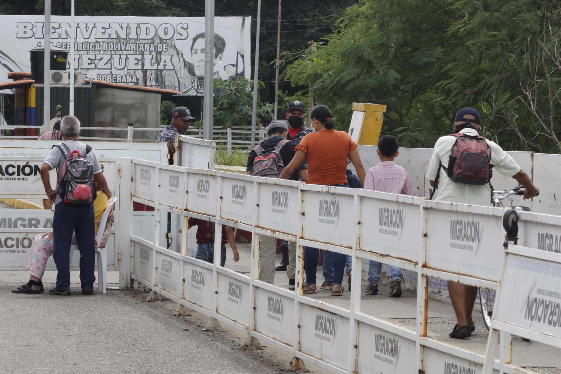 ¿Cuáles son algunos de los mayores desafíos tras la apertura de la frontera colombo-venezolana?