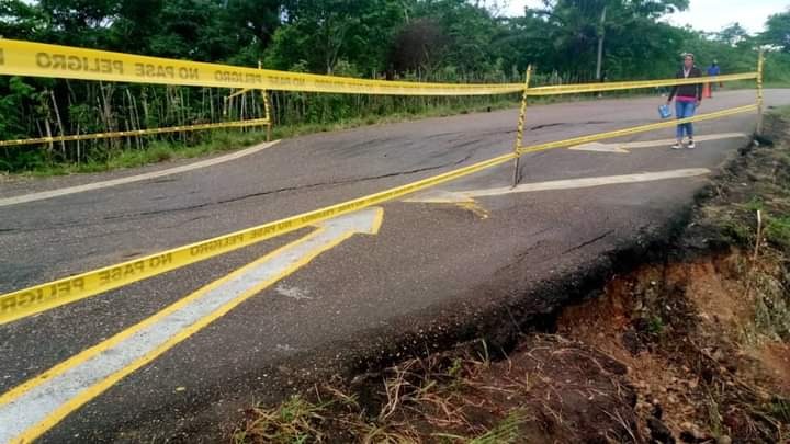 La vía hacia Caripito está a “un palo de agua” de venirse abajo