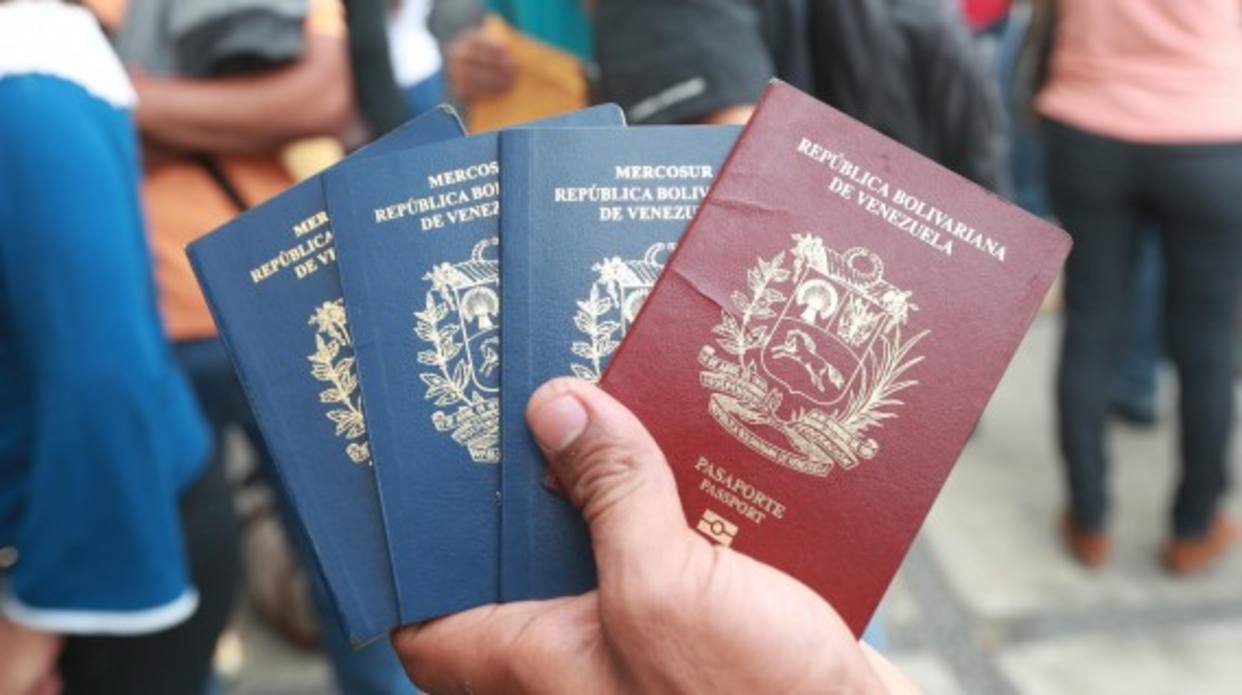 Saime niega que ellos tengan tanta eficiencia para entregar pasaportes en 48 horas