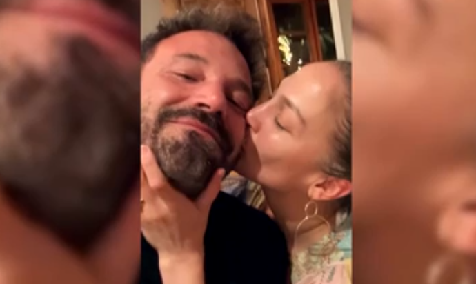 Así fue el peinado y maquillaje de Jennifer López en su boda con Ben Affleck