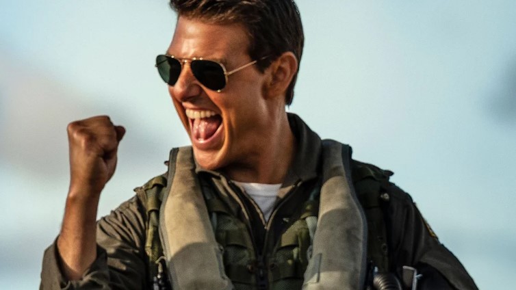 La curiosa felicitación navideña de Tom Cruise a sus seguidores (Video)